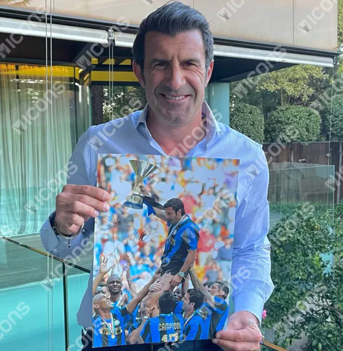 Luis Figo Signed Internazionale Photo In Black Wooden Frame: 2008-09 Scudetto Winner