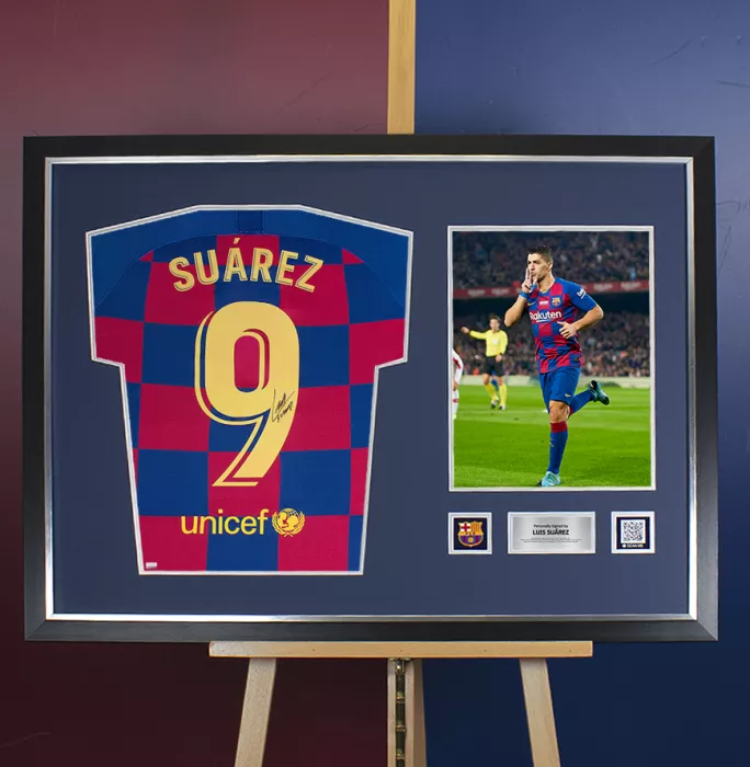 Luis Suarez Official FC Barcelona Back Signed And Framed 2019-20 Home Shirt With Fan Style Number