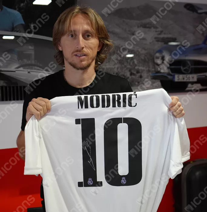 Luka Modric Back Signed Real Madrid 2022-23 Home Shirt In Hero Frame: Option 1