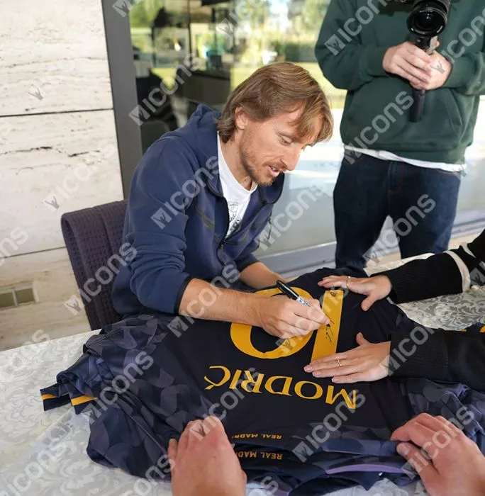 Luka Modric Back Signed Real Madrid 2023-24 Away Shirt