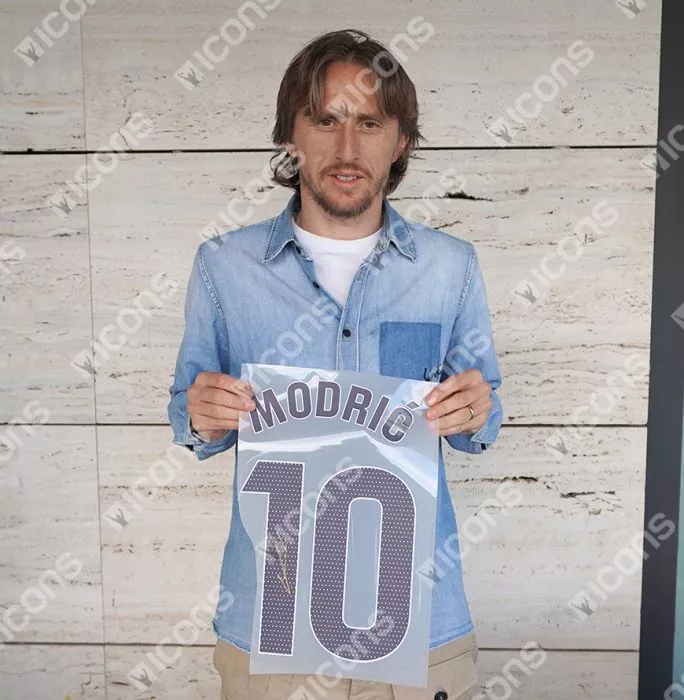 Luka Modric Back Signed Real Madrid 2023-24 Home Shirt In Hero Frame: Option 1