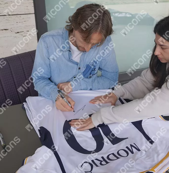 Luka Modric Back Signed Real Madrid 2023-24 Home Shirt