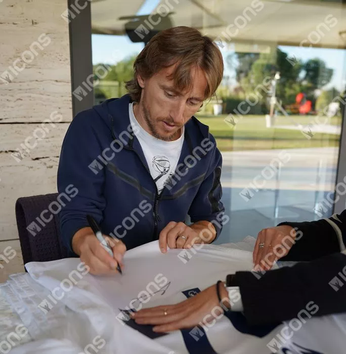 Luka Modric Back Signed Tottenham Hotspur 2021-22 Home Shirt In Deluxe Packaging