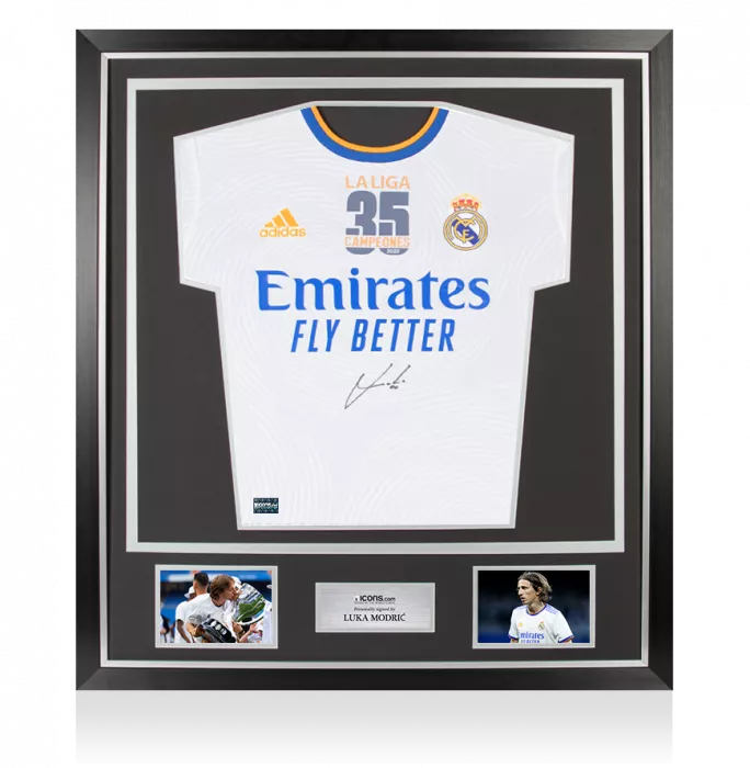 Luka Modric Front Signed Real Madrid 2021-22-Long Sleeve Home Shirt: La Liga Champions In Classic Frame