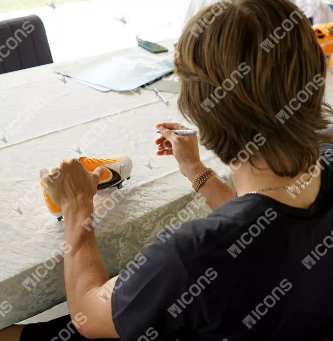 Luka Modric Signed Yellow Nike Mercurial Vapor Boot