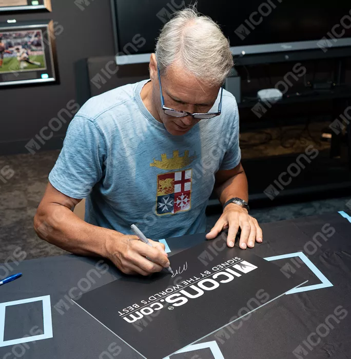 Marco Van Basten Signed Plaque And Photo Frame: UEFA EURO 1988 Winner