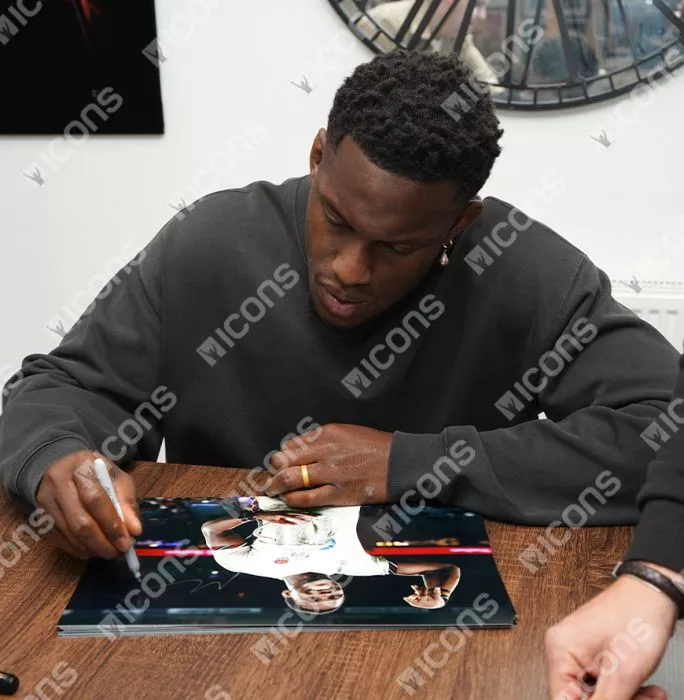 Maro Itoje Signed England Photo In Black Wooden Frame: 2025 Calcutta Cup Winners