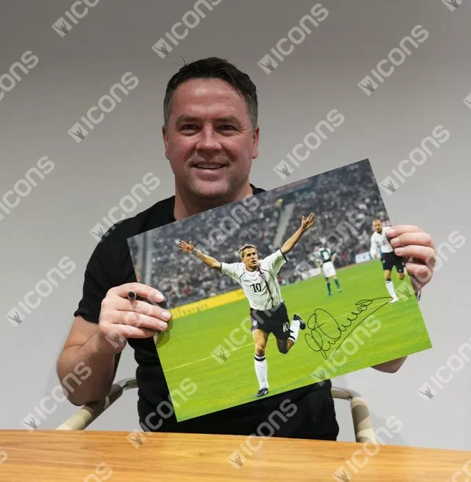 Michael Owen Liverpool & Michael Owen England Signed Photos In Dual Photo Frame