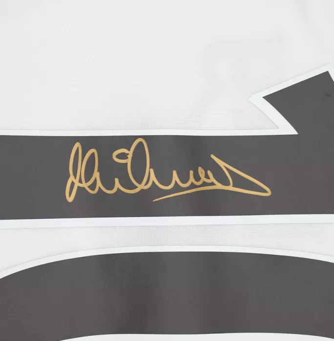 Michael Owen Official Ballon D'Or™ Back Signed And Hero Framed Liverpool 2001-02 Away Shirt