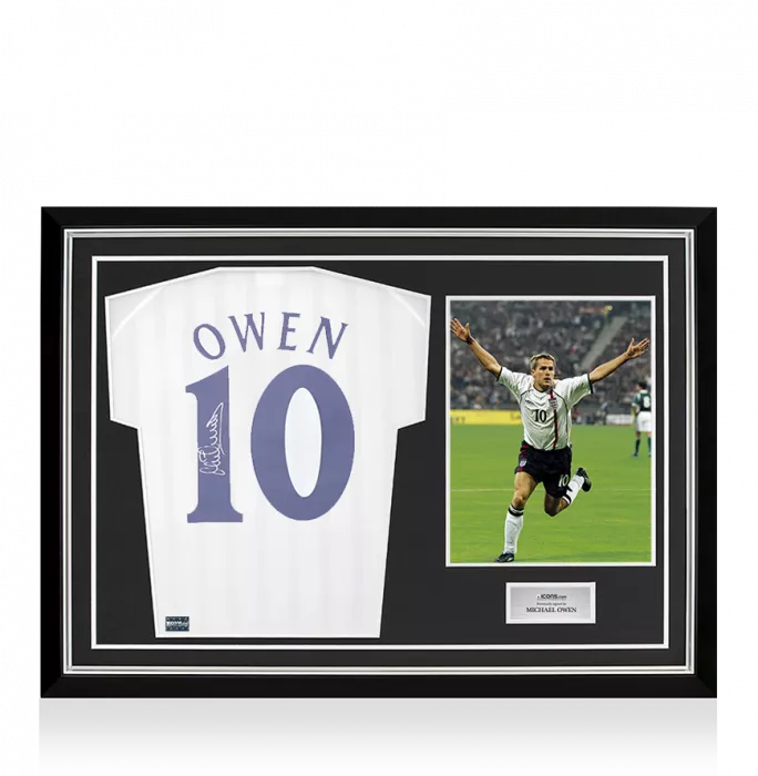Michael Owen Signed England 2002 Home Shirt In Hero Frame: Option 1