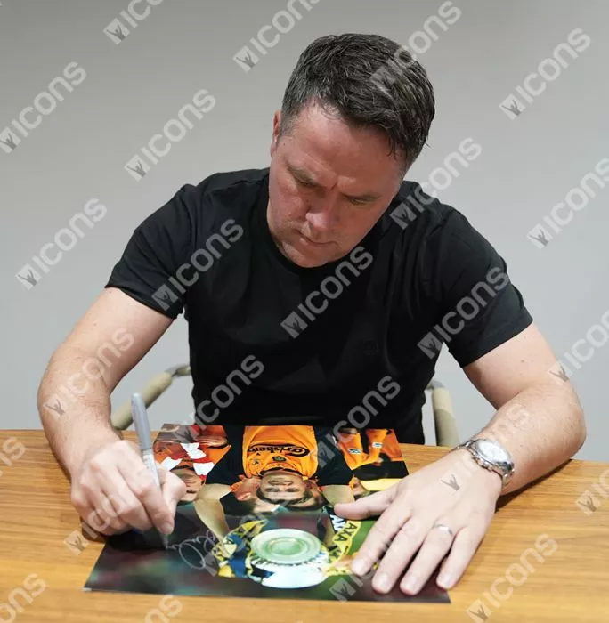 Michael Owen Signed Liverpool FC Photo In Black Wooden Frame: FA Cup Winner