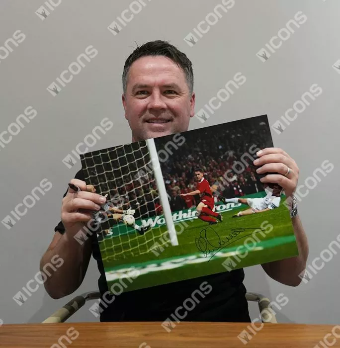 Michael Owen Signed Liverpool FC Photo In Premium Photo Frame: Scoring Against Manchester United