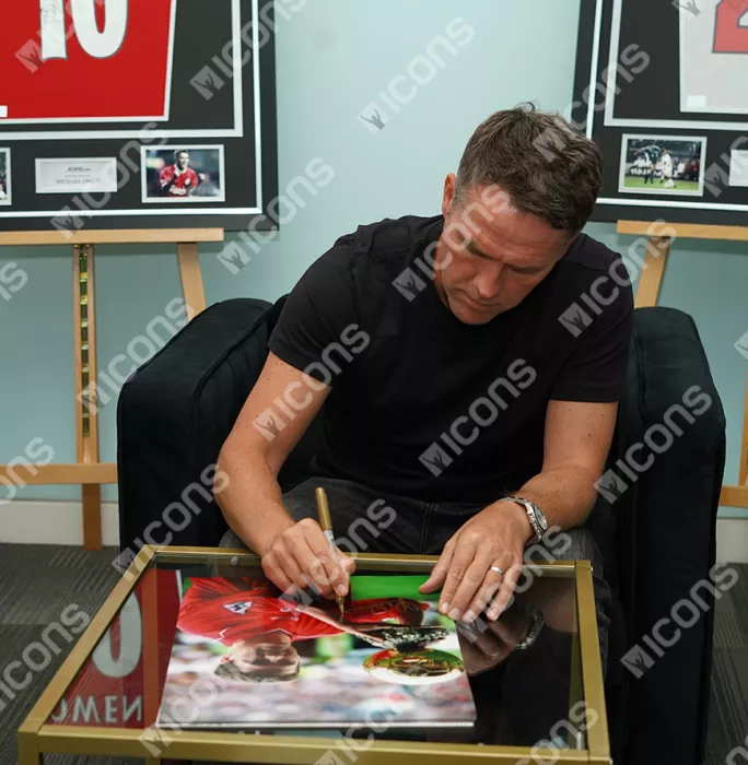 Michael Owen Signed Liverpool Photo In Premium Photo Frame: 2001 Ballon D'Or Winner