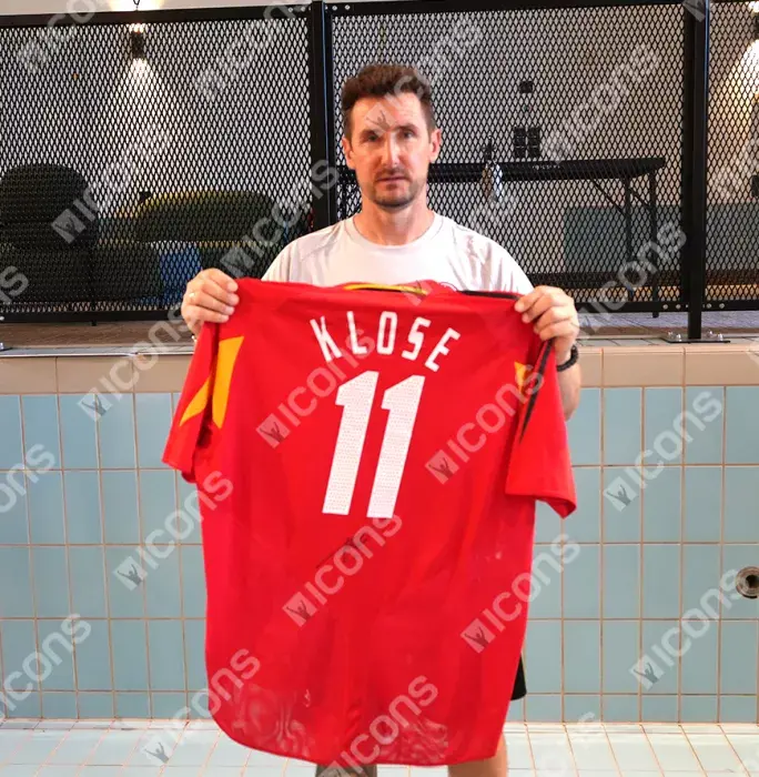 Miroslav Klose Back Signed Germany 2004-06 Third Shirt In Classic Frame