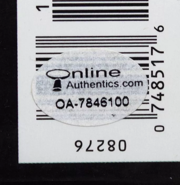 Muhammad Ali Signed Esquire Magazine - October 2003 (OA-7846100)