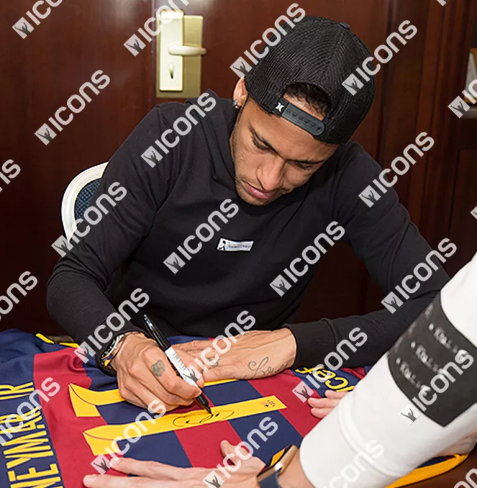 Neymar Jr Back Signed FC Barcelona 2015-16 Home Shirt In Classic Frame