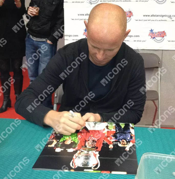 Nicky Butt Signed Manchester United Photo: 1999 UEFA Champions League Winner
