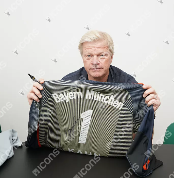 Oliver Kahn Official UEFA Champions League Back Signed And Framed FC Bayern Munich 2003-04 Goalkeeper Shirt