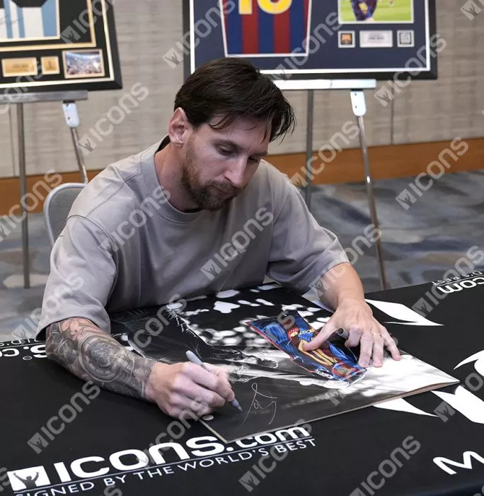 Original Lionel Messi Official Signed Tribute Artwork: FC Barcelona Legend