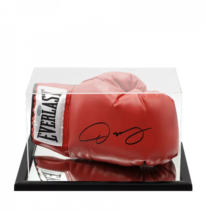 Oscar De La Hoya Signed Everlast Red Boxing Glove In Acrylic Case