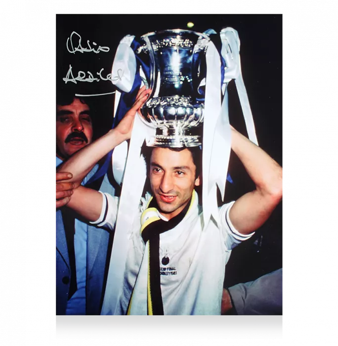 Ossie Ardiles Official Tottenham Hotspur Signed And Framed FA Cup Winner Print