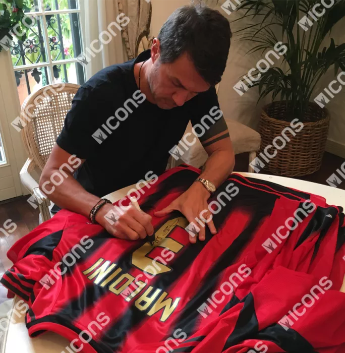 Paolo Maldini Signed AC Milan 2004-05 Home Shirt In Classic Frame