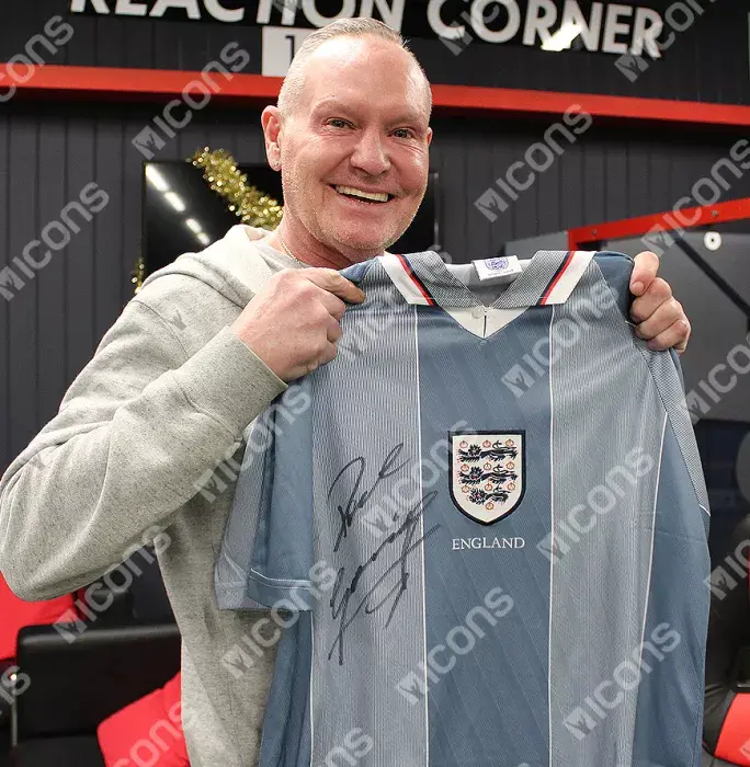 Paul Gascoigne Front Signed England 1996 Away Shirt