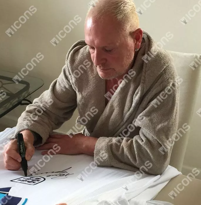 Paul Gascoigne Front Signed England 1996 Home Shirt In Classic Frame