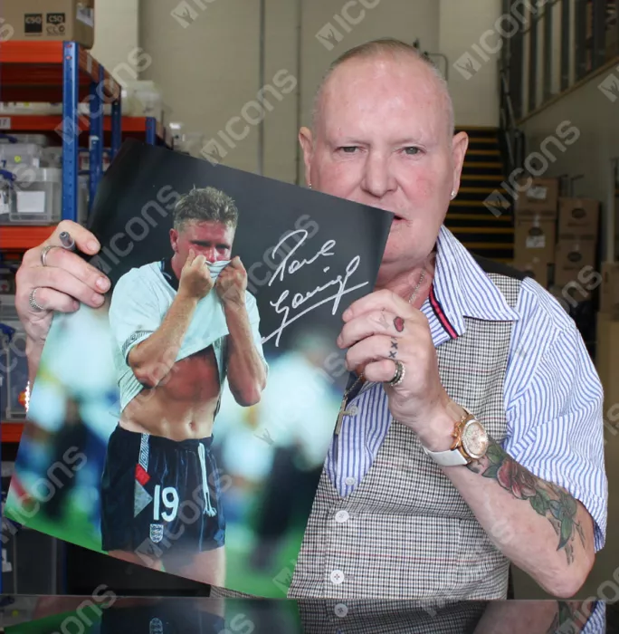 Paul Gascoigne Signed England Photo: 1990 FIFA World Cup Hero