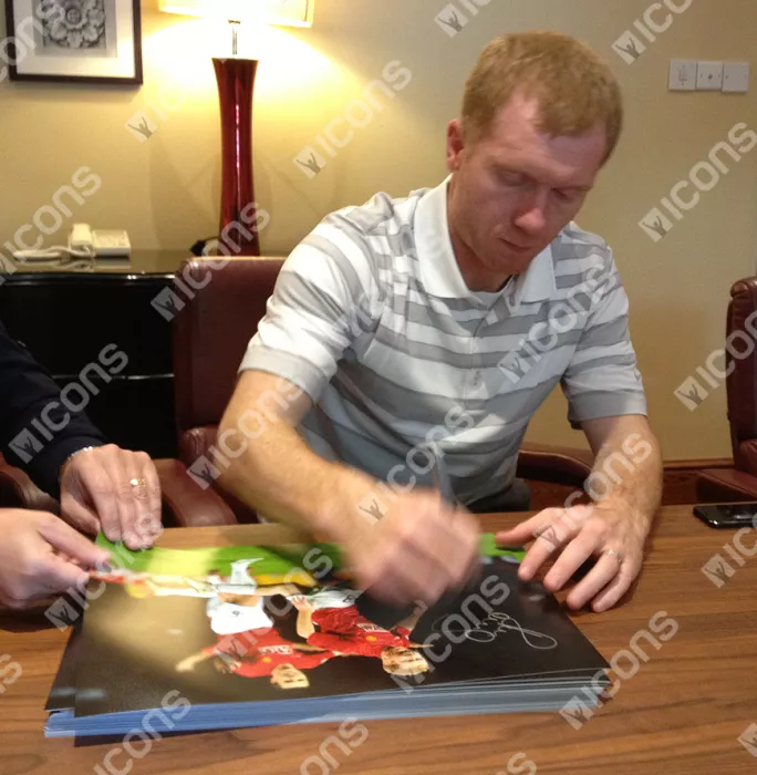 Paul Scholes Signed Manchester United Photo: UEFA Champions League Goal Vs Barcelona