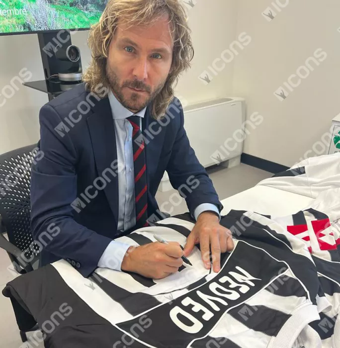 Pavel Nedved Back Signed Juventus 2002-03 Home Shirt With Fan Style Numbers