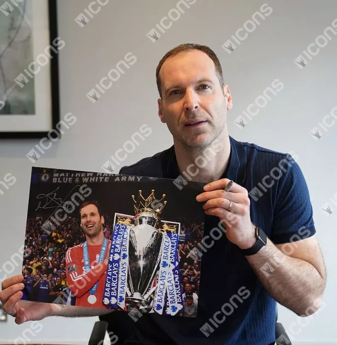 Petr Cech Signed Chelsea Photo In Black Wooden Frame: 2014-15 Premier League Winner