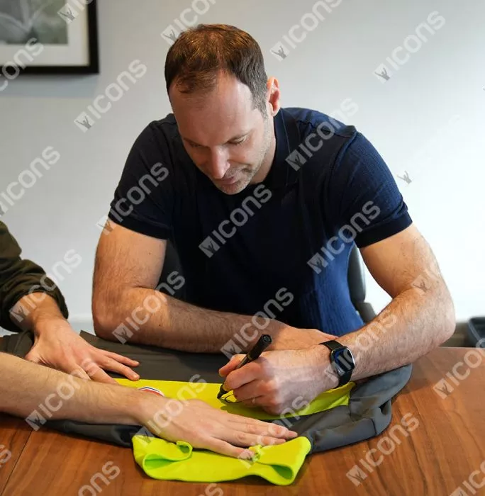 Petr Cech Signed Czech Republic 2012-13 Goalkeeper Shirt In Classic Frame