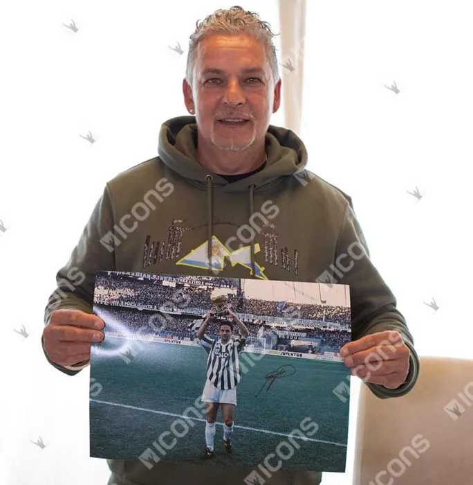 Pre-Framed Roberto Baggio Signed Juventus Photo In Black Wooden Frame: 1993 Ballon D'Or Winner