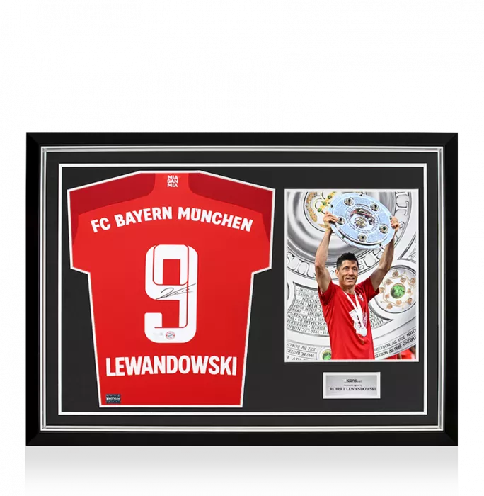 Robert Lewandowski Back Signed FC Bayern Munich 2021-22 Home Shirt In Hero Frame: Option 1