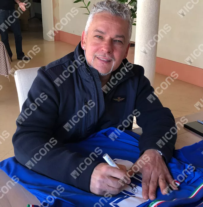 Roberto Baggio Back Signed Italy 1990 Home Shirt In Classic Frame