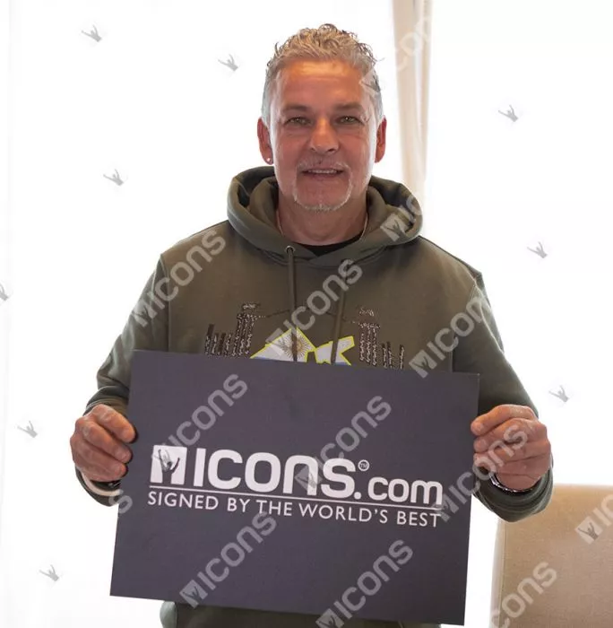 Roberto Baggio Signed Juventus Photo: 1993 Ballon D'Or Winner