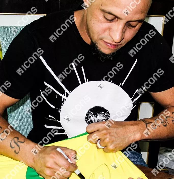 Roberto Carlos Back Signed Brazil 2002 Home Shirt