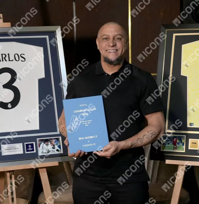 Roberto Carlos Signed And Framed Programme: 2000 UEFA Champions League Final - Hardback Edition