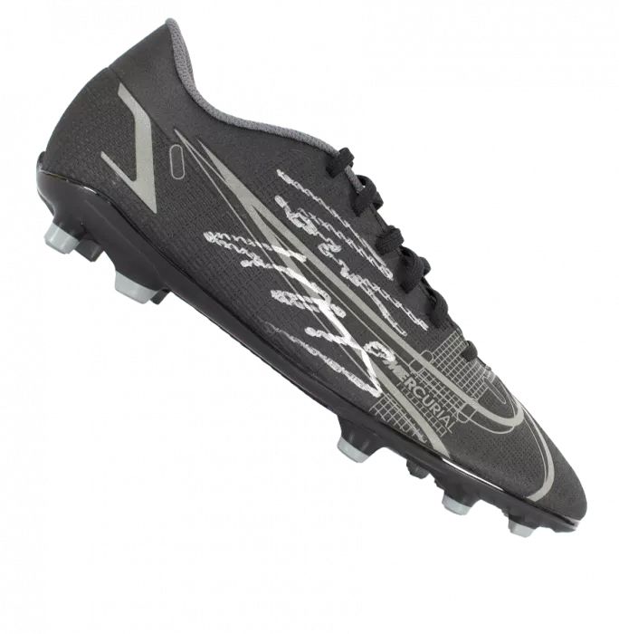 Roberto Carlos Signed Black Nike Vapor Club Boot