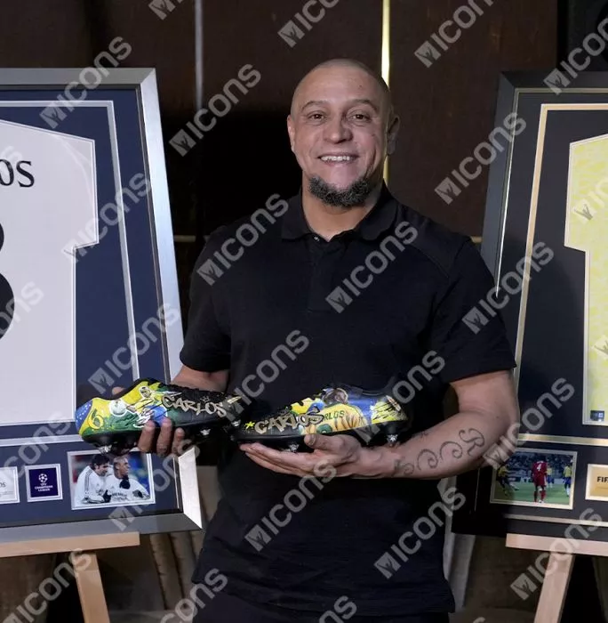 Roberto Carlos Signed Nike Black Football Boot: Murwalls Brazil Edition In Bubble Frame: Option 1