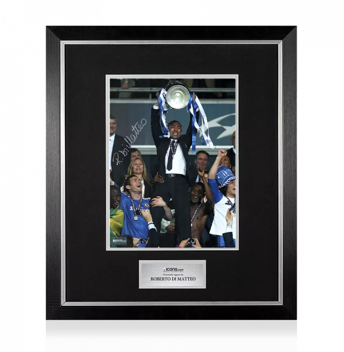 Roberto Di Matteo Signed Chelsea Photo In Premium Photo Frame: 2012 UEFA Champions League Winner