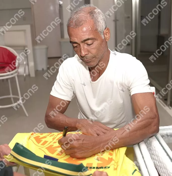 Romario Front Signed Brazil 1996 Home Shirt In Hero Frame: Option 1