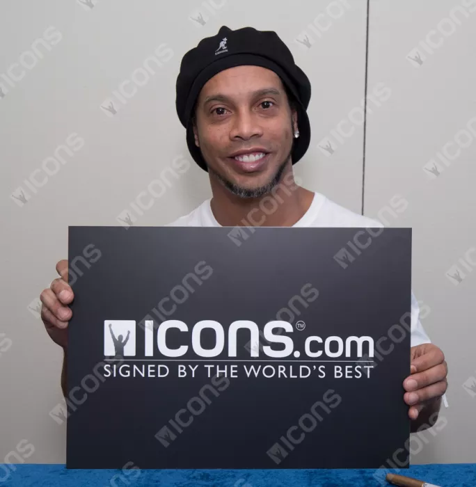Ronaldinho Official Paris Saint-Germain Back Signed And Framed Modern Home Shirt With Fan Style Numbers: Number 10 Edition