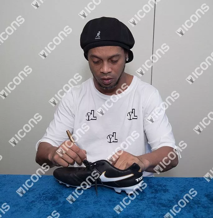 Ronaldinho Signed And Barcelona Framed Black Nike Tiempo Boot