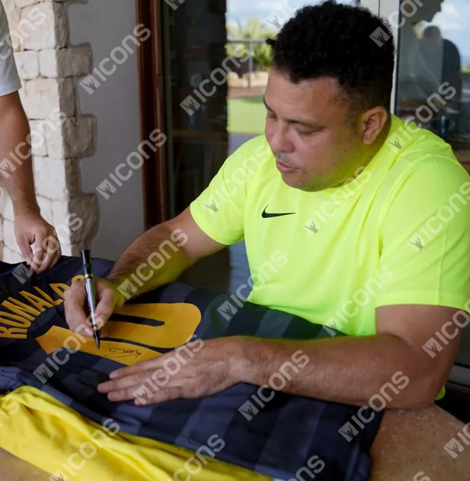 Ronaldo Back Signed Internazionale 1997-98 Away Shirt In Deluxe Packaging