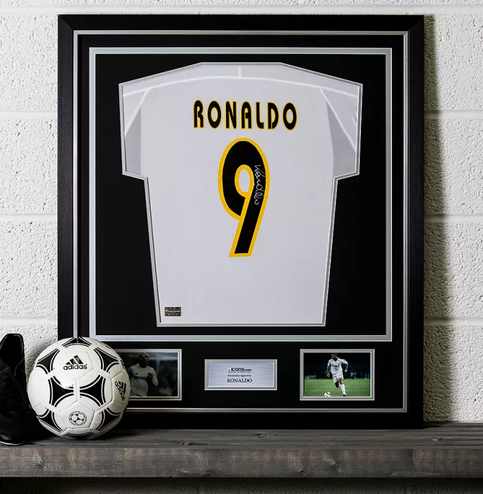 Ronaldo Back Signed Real Madrid 2003-04 Home Shirt In Classic Frame