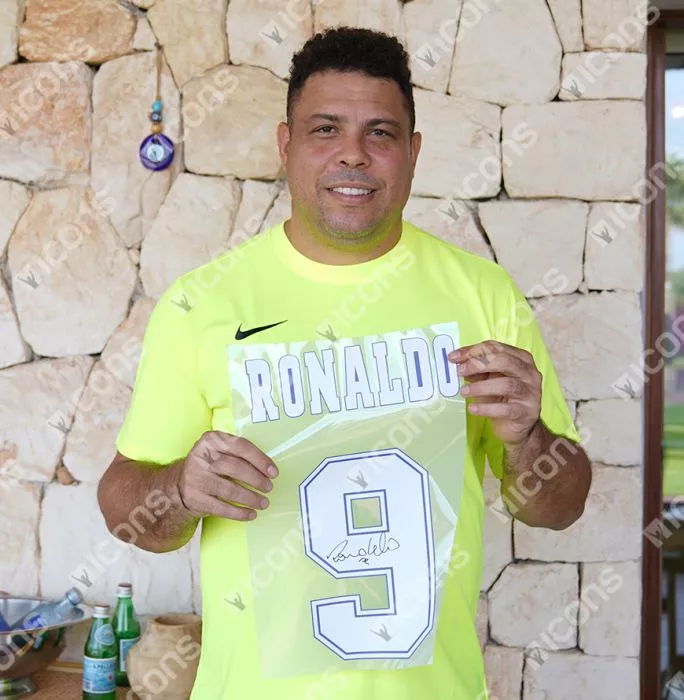 Ronaldo Official FC Barcelona Back Signed And Framed Retro Home Shirt