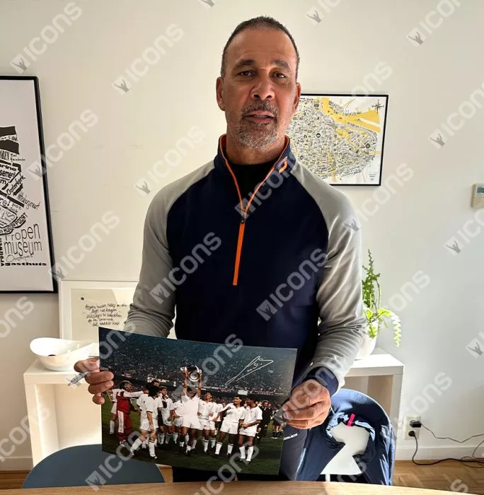 Ruud Gullit Signed AC Milan Photo In Black Wooden Frame: 1989 UEFA Champions League Winner