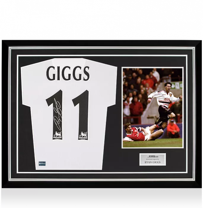 Ryan Giggs Back Signed Modern Manchester United Away Shirt In Hero Frame: Option 1